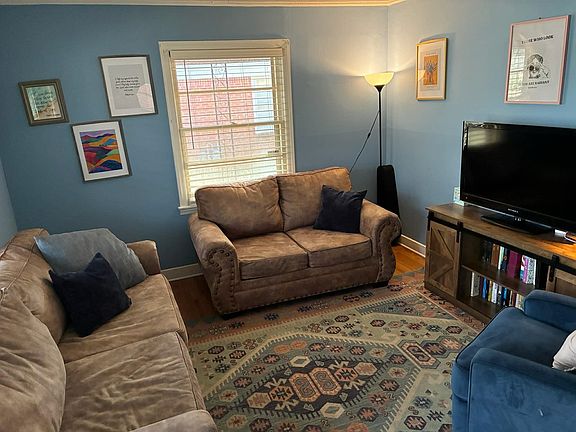 3rd image of 4501 Helene Rd