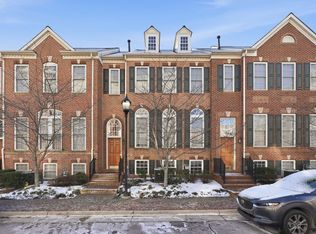 7976 Vigne Ct, Vienna, VA 22182