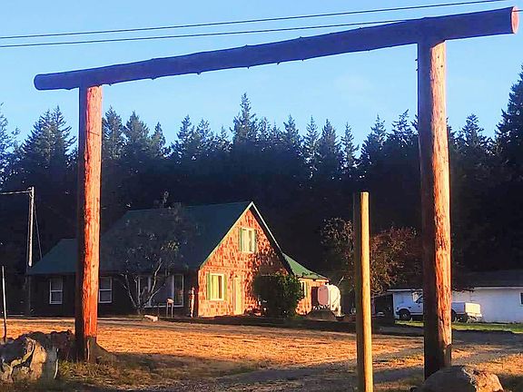Entrance to the Hacienda Mateo 2 MAIN ENTRY!