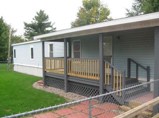 1490 E River Rd, Mount Pleasant, MI 48858