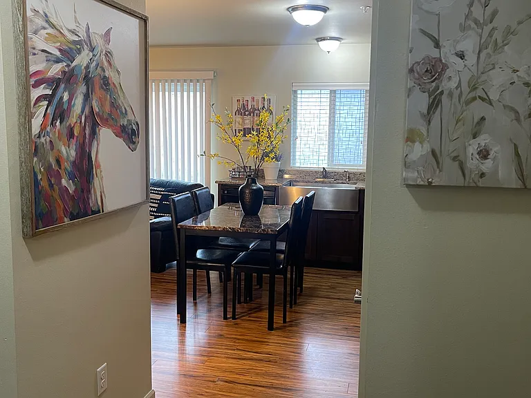 Windward Place Apartments — Photo 12