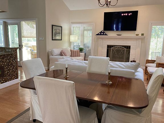 Open-concept Living Room