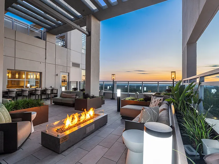 Cortland at Buckhead Village — Photo 42