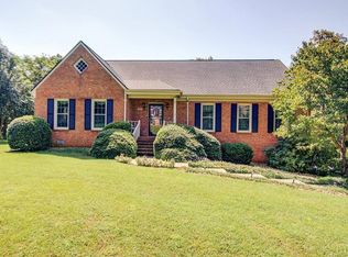 785 Farfields Dr, Lynchburg, VA 24502