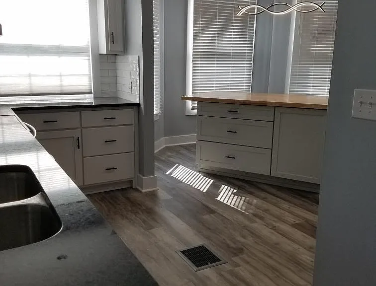 115 E Lima St #DOWNSTAIRS — Photo 7