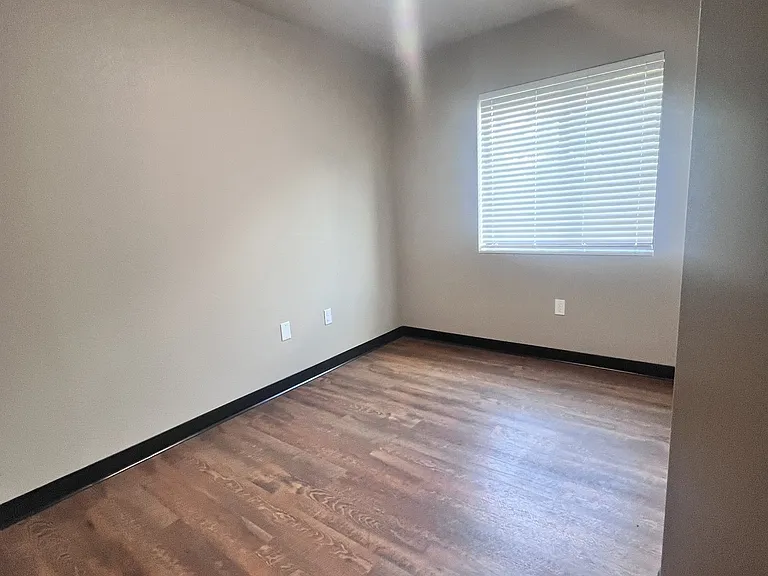 119 Bonita Ave — Photo 4