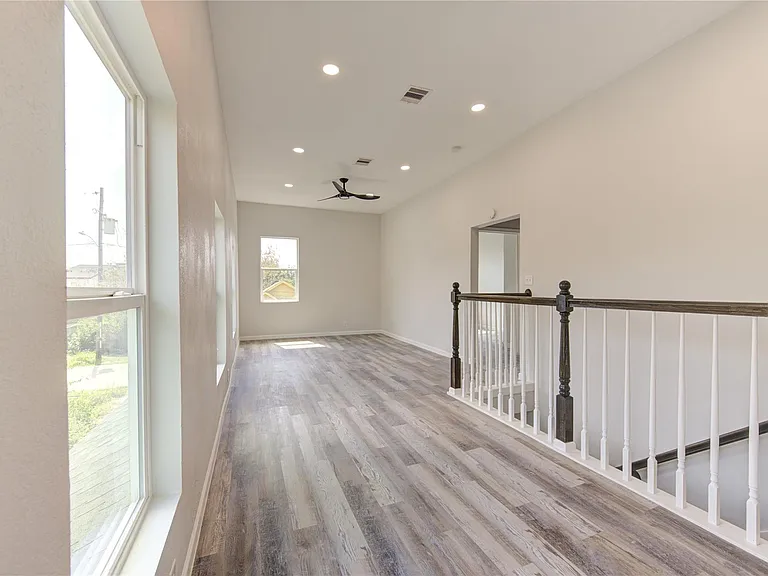 3705 Rawley St — Photo 21
