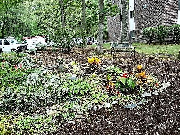 4th image of 599 Old West Central St APT A2