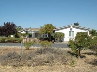 8873 Bradshaw Rd, Elk Grove, CA 95624