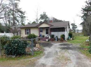 909 W Dixie St, Florence, SC 29501