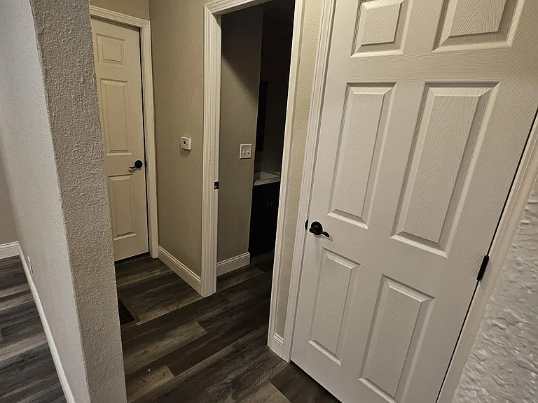 10176 Winkler Dr — Photo 8