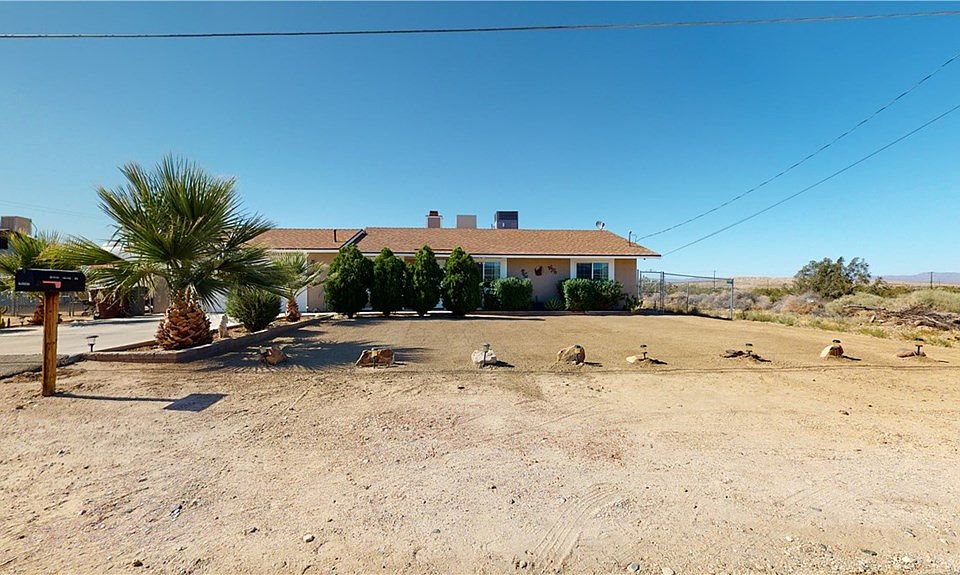 1st image of 74242 Pinon Dr