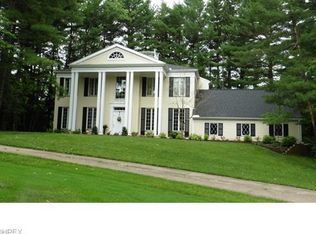 2699 Walnut Ridge Rd, Akron, OH 44333