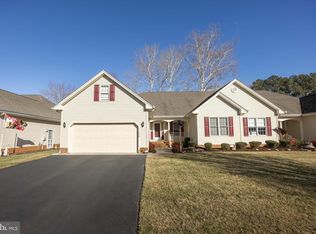 11635 Dennis Dr, Princess Anne, MD 21853