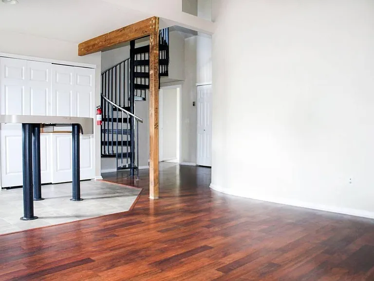 818 City Park Ave #C6 — Photo 3
