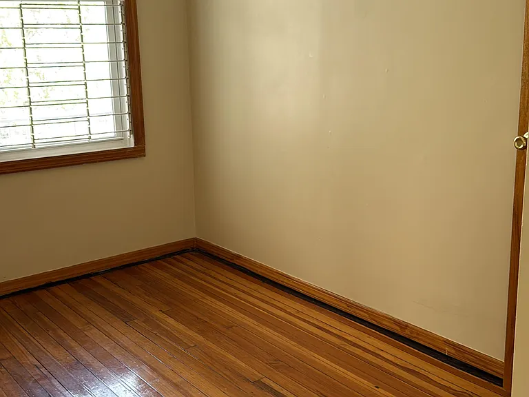 112-00 Rockaway Blvd #2 — Photo 4