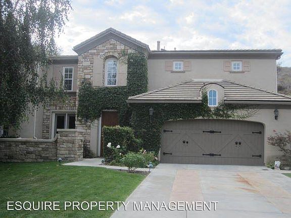 2nd image of 2342 Mountain Crest Cir