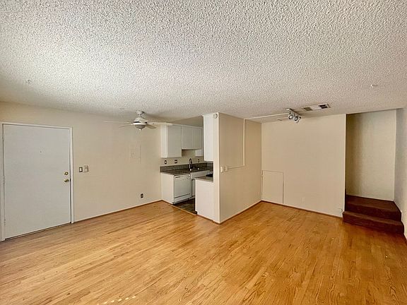 2nd image of 4381 Ventura Canyon Ave Unit 9