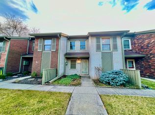 5242 Whisperwood Ln, Indianapolis, IN