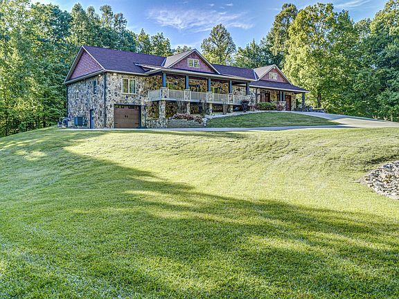 6th image of 167 Tailwater Rd