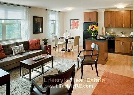1st image of 10 Camelot Ct #10-6C