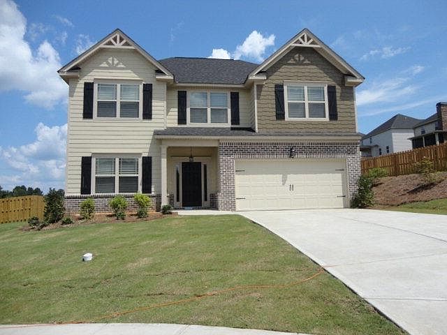 2nd image of 3803 Berkshire Way