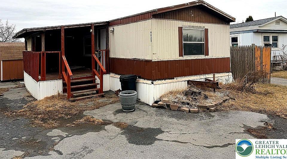 1st image of 9825 Davies Dr #7