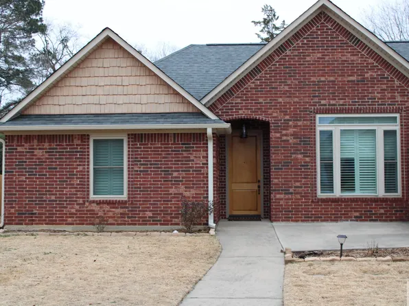 435 Meadowridge Cir, Texarkana, AR 71854