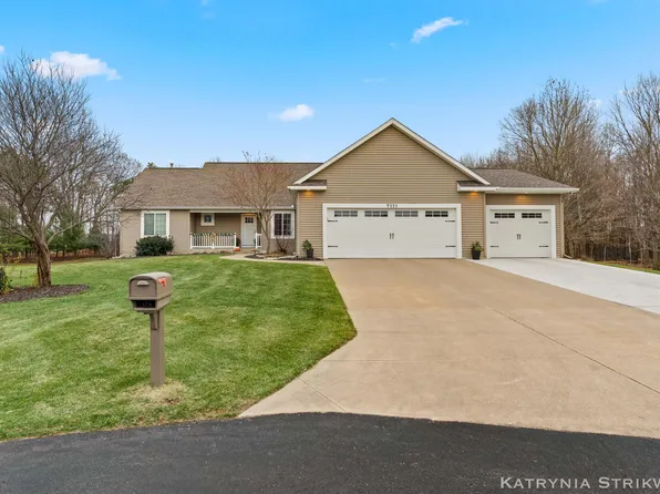 9333 Butterfly Ct, Allendale, MI 49401