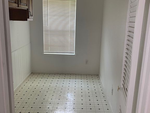 Large walk in pantry. 
(Tenants have used it as a home office in the past)