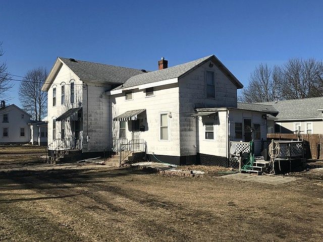 1st image of 203 E Central Ave
