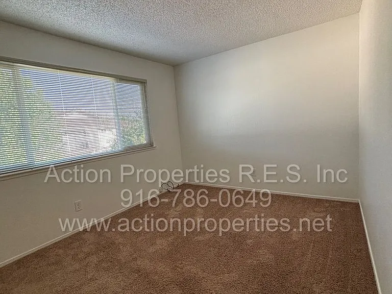 303 Harding Blvd #4 — Photo 20