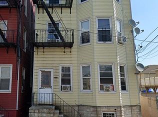 109 Inslee Pl, Elizabethport, NJ 07206