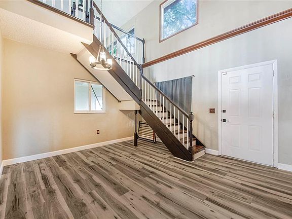 4th image of 709 HIGHLANDS AVENUE