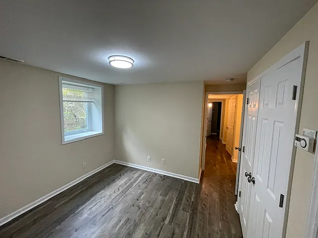 1216 N Roxboro St #B — Photo 8