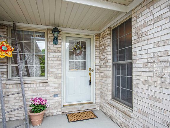 3rd image of 63 Aegina Ct