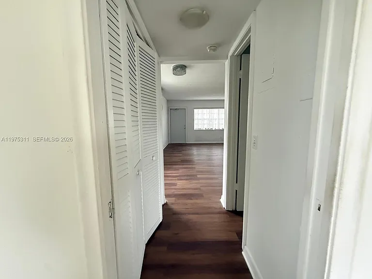 104 E Easthampton E #1 — Photo 7