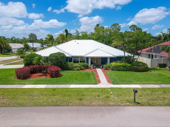 13479 Northumberland Circle, Wellington, FL 33414