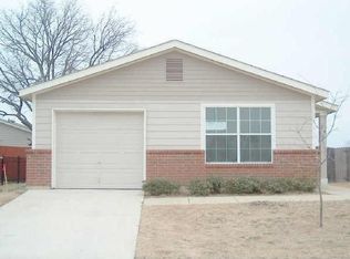 270 Green Meadows Rd, Wilmer, TX 75172