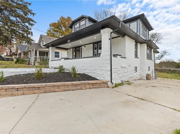 425 N 29th St, Kansas City, KS 66102