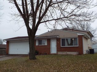 426 Parkdale Dr, West Jefferson, OH 43162