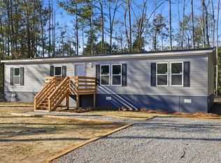 230 Carolina Dr, Saint Stephen, SC 29479