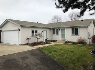 122 Kristi Lee Ln, Roseburg, OR 97471