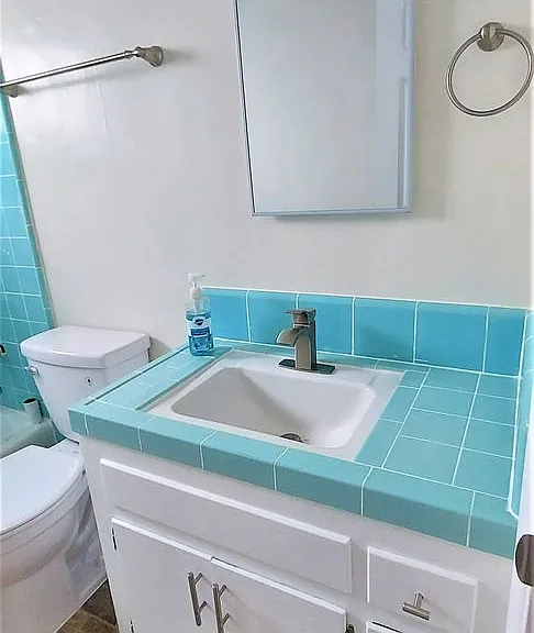 12704 Cedar Ave — Photo 10