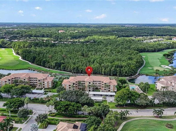 3820 Sawgrass Way APT 3037, Naples, FL 34112