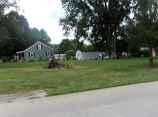 484 S Washington St, Forsyth, IL 62535