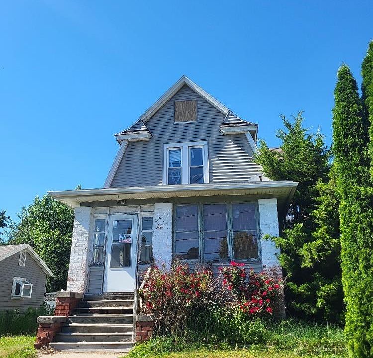 1st image of 343 W 1st St