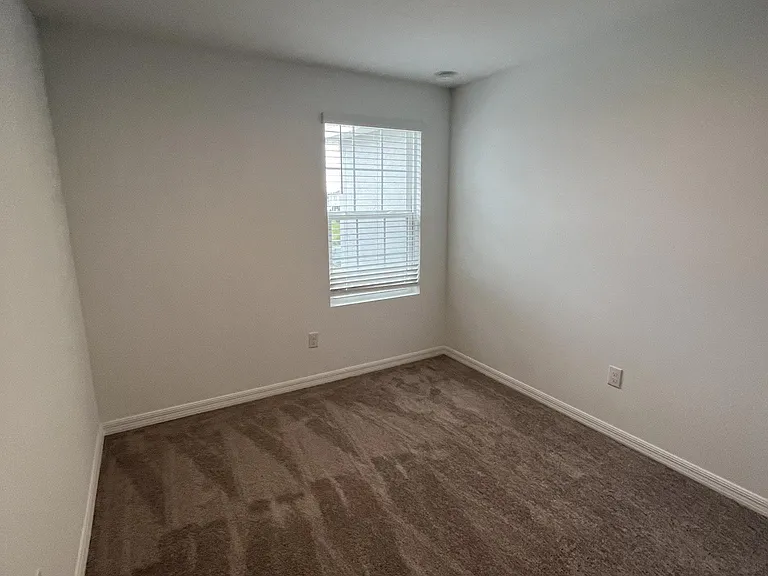 34142 Polacca Ln — Photo 20