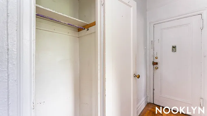 Rented by Nooklyn NYC LLC | media 9