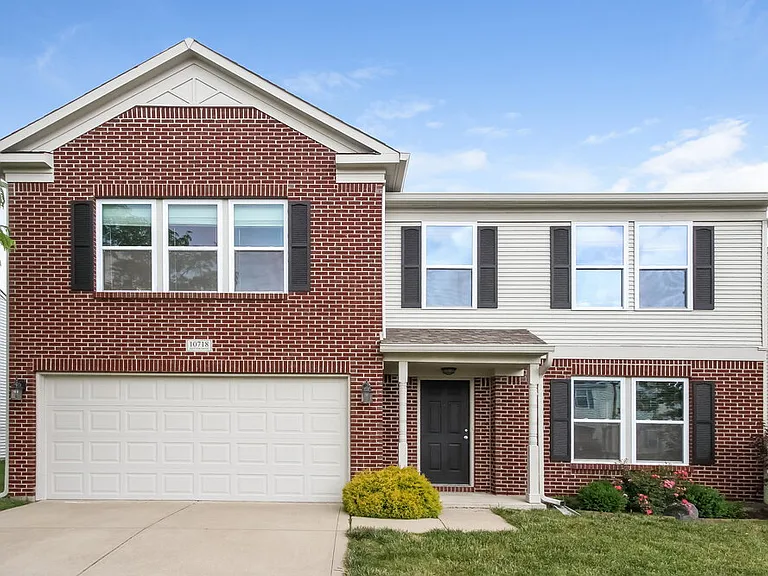 10718 Pavilion Dr — Photo 1